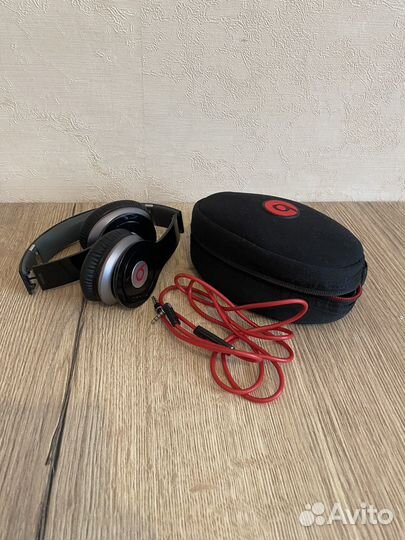 Наушники Beats