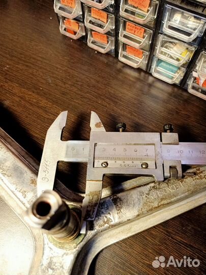 Крестовина стиральной Indesit 174000683