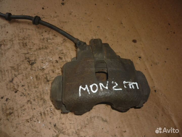 Суппорт передний правый Форд Мондео 2