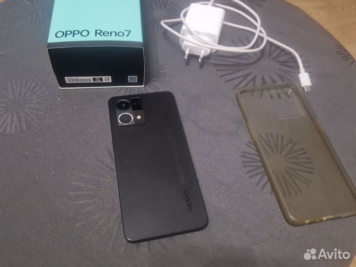 OPPO Reno 7, 8/128 ГБ