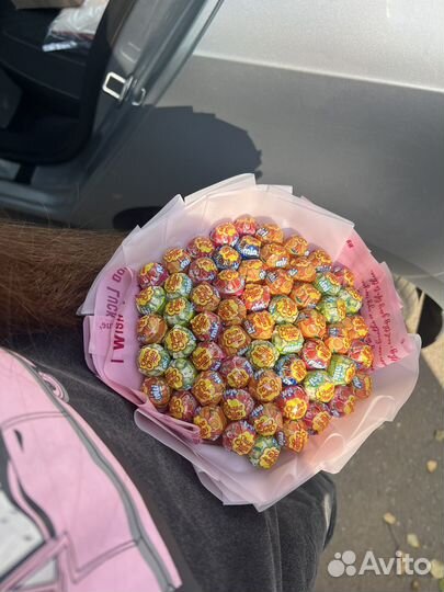 Букет из чупа чупсов