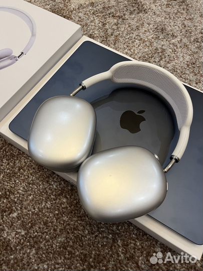Apple airpods Pro MAX