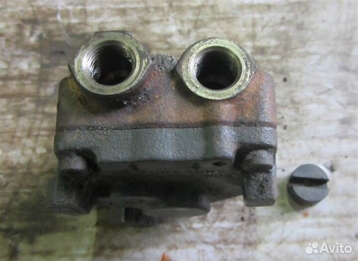 Насос топливный низкого давления Renault Magnum D