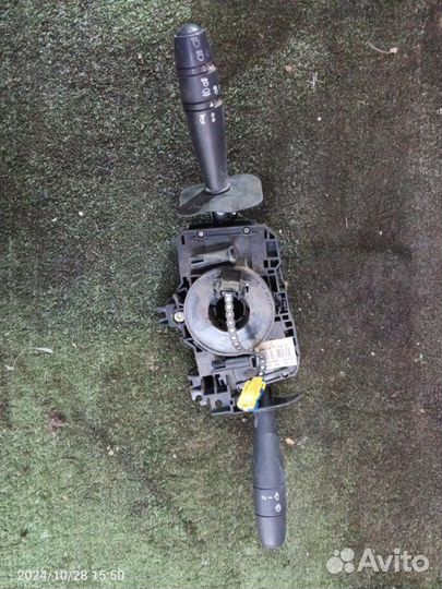 Блок подрулевых переключателей Renault Logan седан