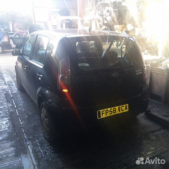 Разбор на запчасти Daihatsu Sirion