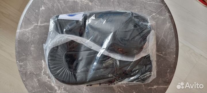 Боксерские перчатки Fairtex