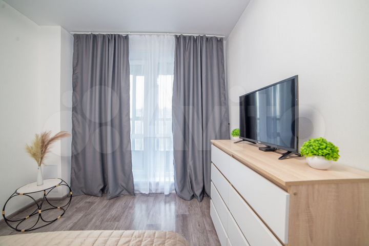 1-к. квартира, 42 м², 15/18 эт.