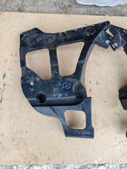 BMW X5M E70 Крепления заднего бампера