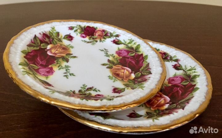 Розетка. Цена за одну. Royal Albert, Англия