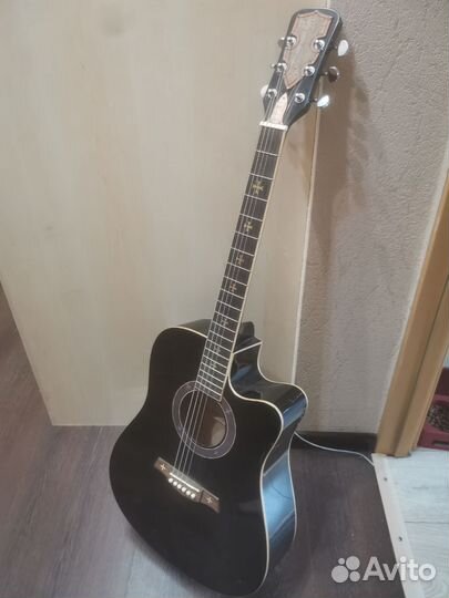 Акустическая гитара бу