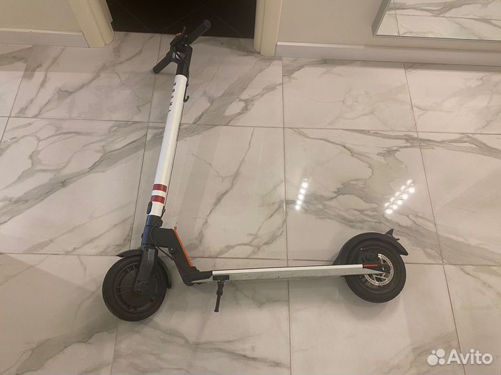 Электросамокат tribe himba