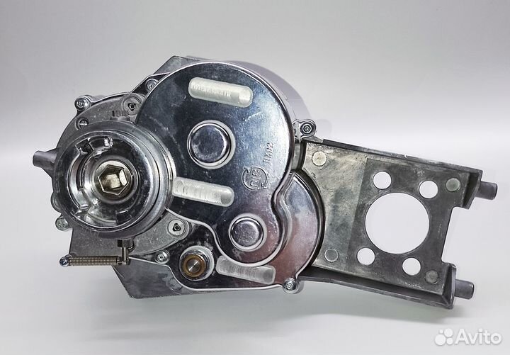 KW713376 Редуктор мясорубки kenwood MG700