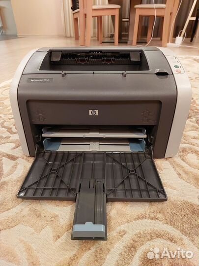 Принтер лазерный HP 1010