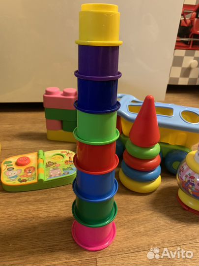 Развивающие игрушки пакетом