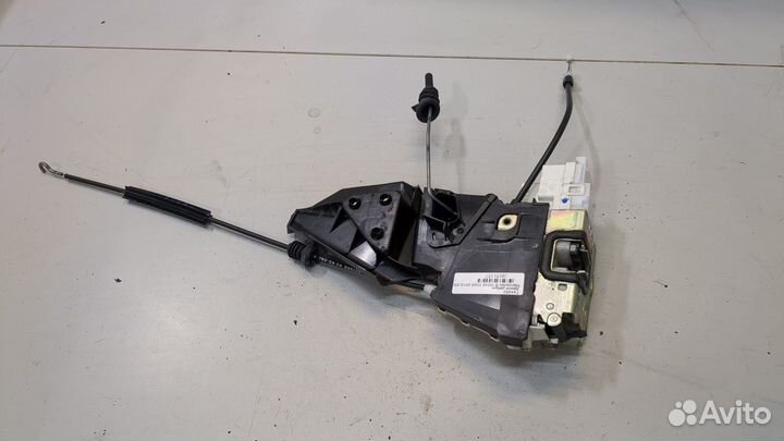 Замок двери правый задний Mercedes B W245