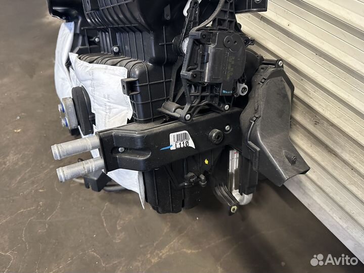 Корпус отопителя Kia Rio 3, Hyundai Solaris 1