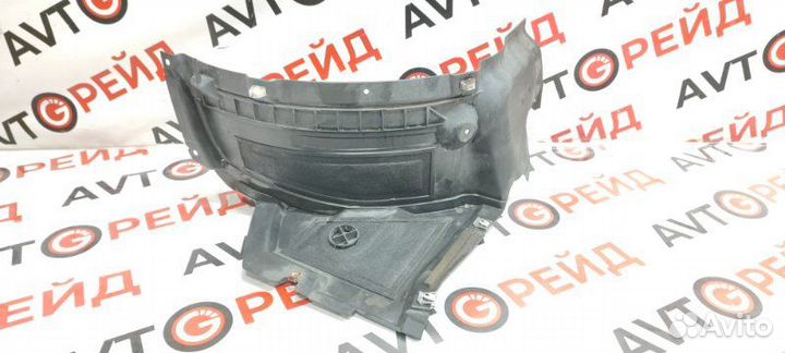 Подкрылок передний правый Audi A6 4G CGW