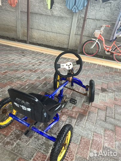 Велосипед 4 колесный