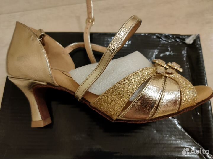 Новые Туфли для танцев Ю1/Ю2 22,5 см