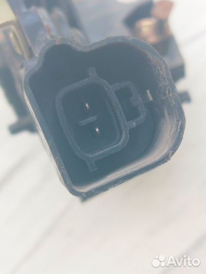 Замок двери задней левой Geely MK Cross, I 2013