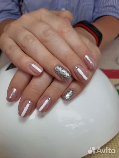 Маникюр для красивых ручек, гель-лак