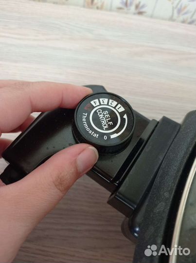 Электрическая сковорода не глубокая