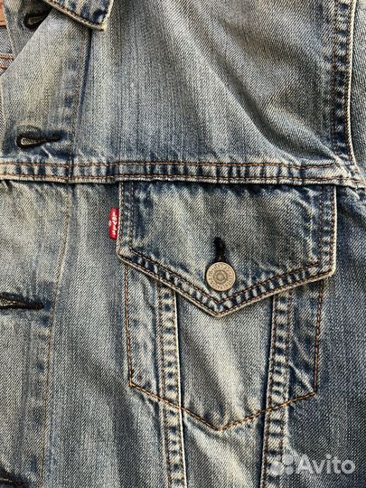 Джинсовая куртка Levis