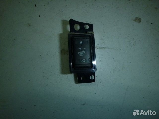 Кнопка обогрева сидений nissan qashqai (J11) 2014