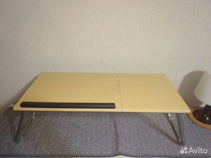Складной столик для ноутбука