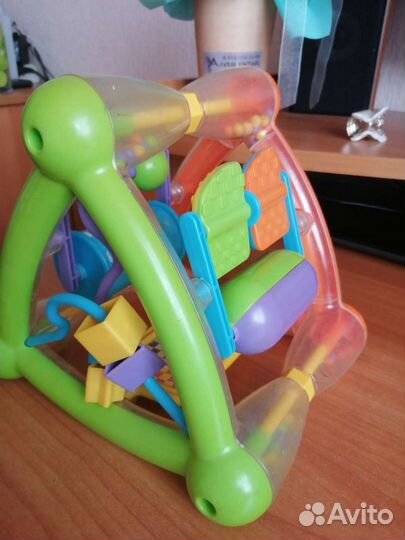 Развивающие игрушки для малышей