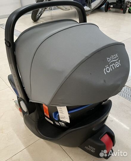 Автокресло Britax Romer Baby-Safe 2 с базой Isofix