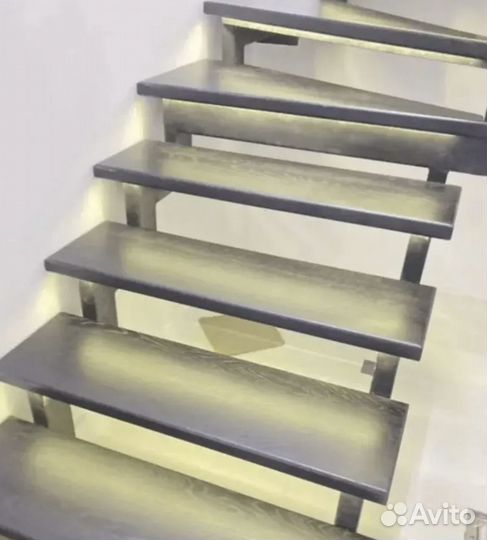 Подсветка лестницы с датчиком движения