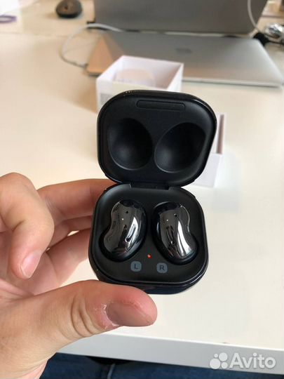 Новый Оригинал Кейс Samsung buds live