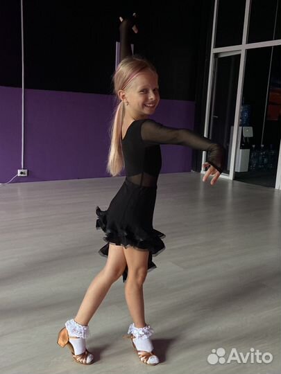 Тренер по бальным танцам