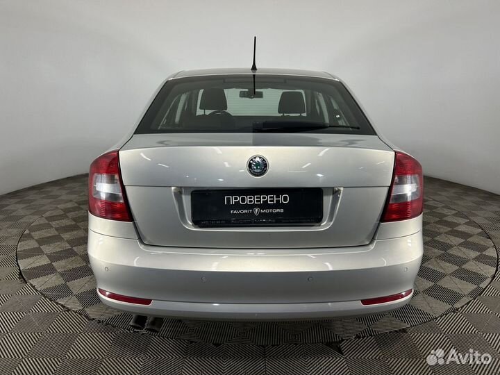 Skoda Octavia 1.8 AT, 2013, 221 223 км