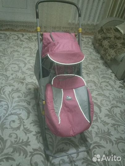 Санки с перекидной ручкой