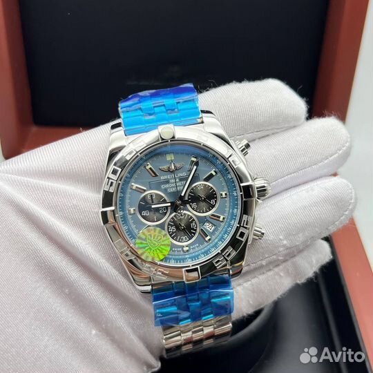 Часы Breitling