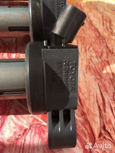 Оригинальные катушки зажигания Toyota 90919-02255