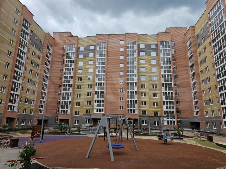 3-к. квартира, 69,8 м², 1/10 эт.