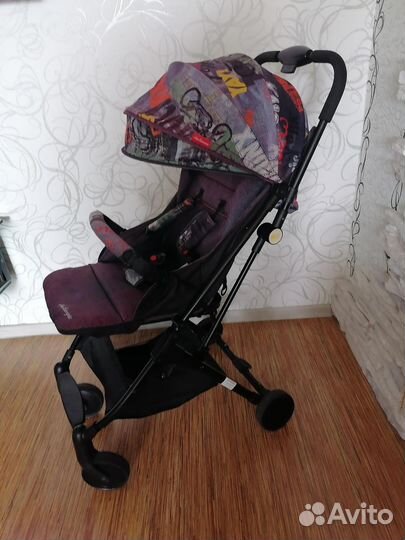 Коляска -чемодан, легкая