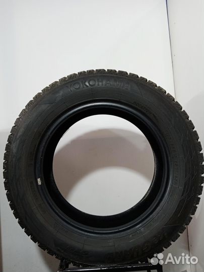 Yokohama Ice Guard Stud IG55 195/65 R15