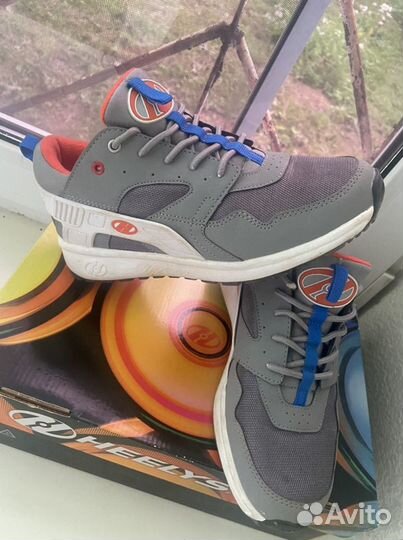 Кроссовки с колесиками