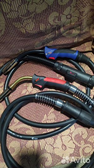 Перчатки сварочные и сварочные горелки