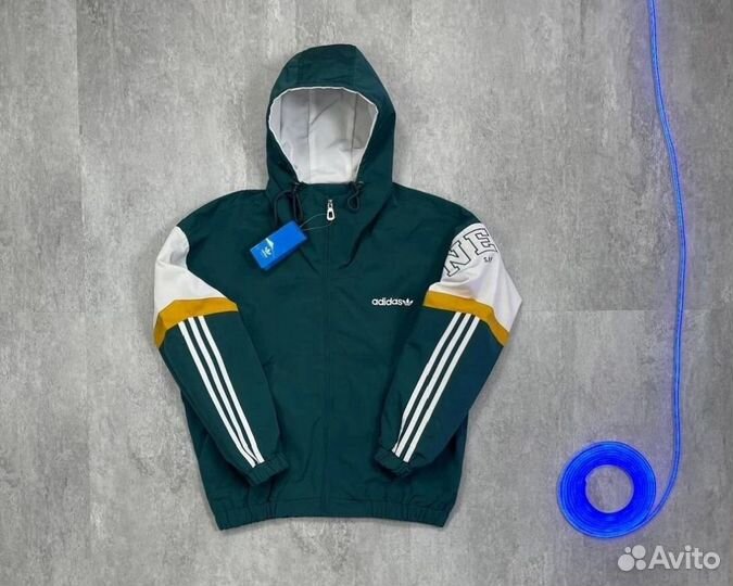 Ветровка Adidas Neo