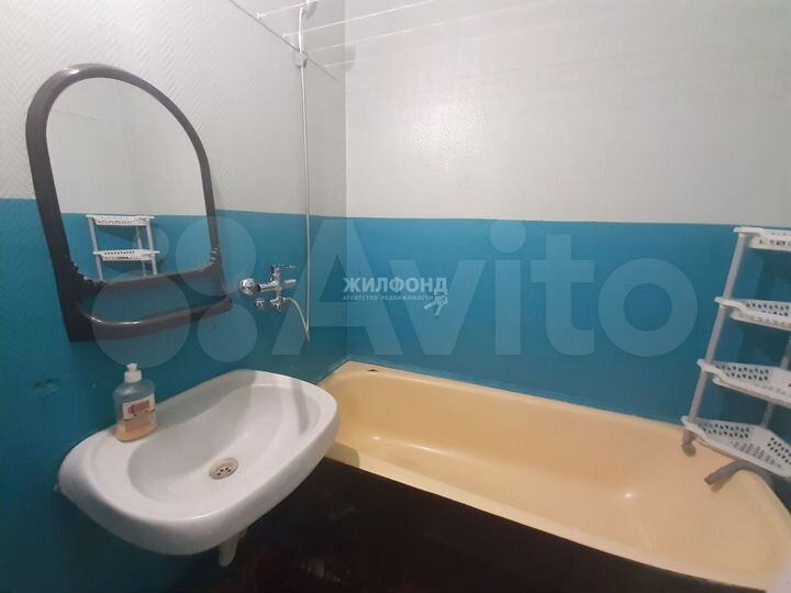 2-к. квартира, 37 м², 1/3 эт.