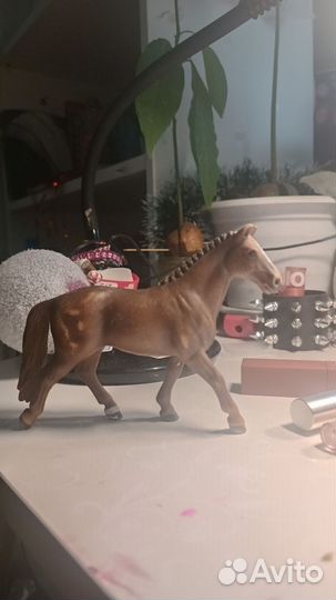 Фигурки лошадей schleich