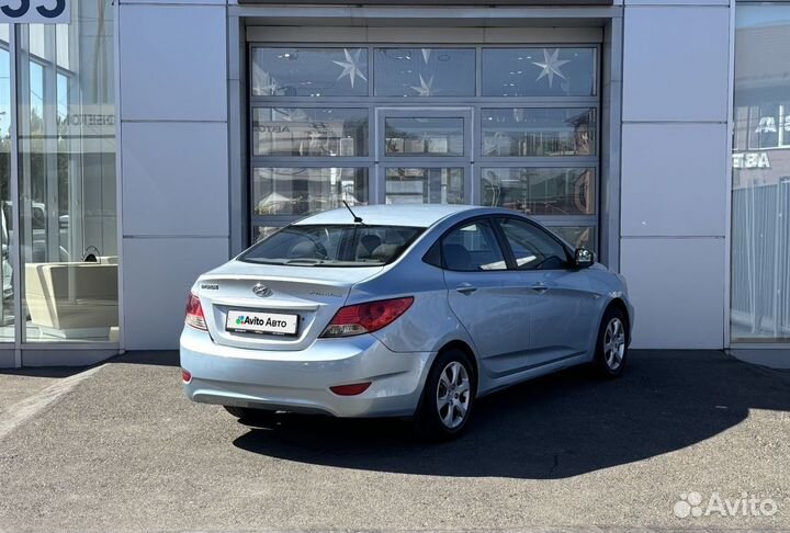 Hyundai Solaris 1.4 AT, 2011, 172 000 км