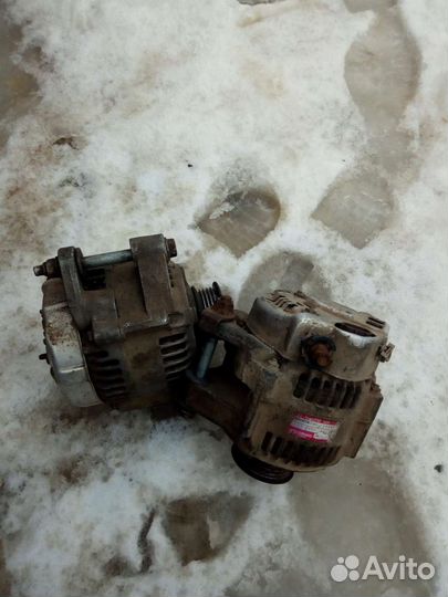 Генератор Toyota Carina E