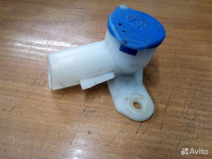 Горловина бачка омывателя Ford Focus 2