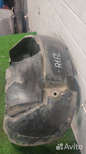 Подкрылок передний левый Ford Fiesta (CB1) 2009
